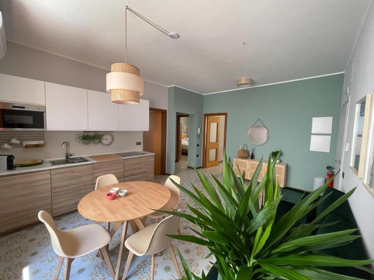 סלרנו Diana Apartment מראה חיצוני תמונה