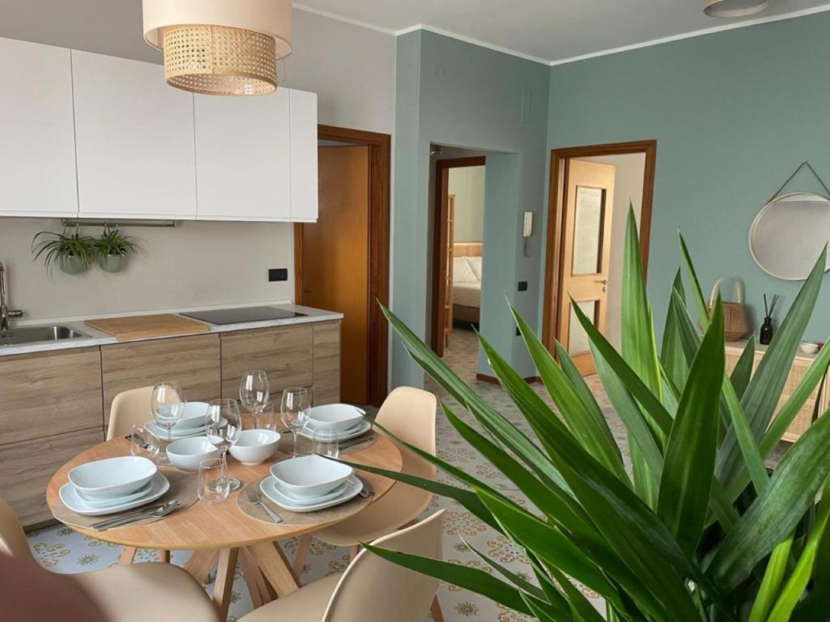 סלרנו Diana Apartment מראה חיצוני תמונה